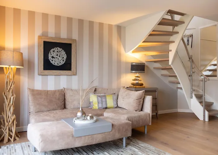 Hotel Strand Am Koenigshafen