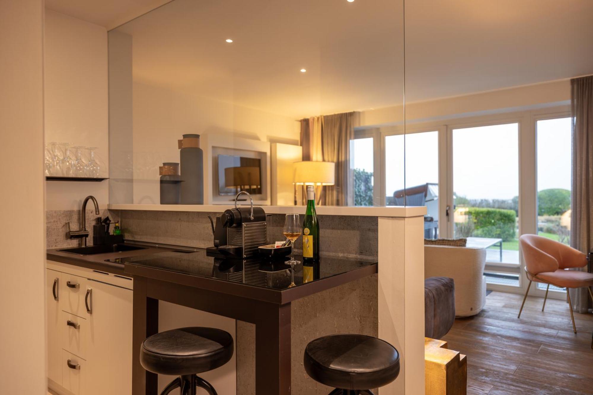 Hotel Am Koenigshafen List